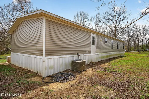 $269,000 | 550 North Center Point Acres, Walling, TN 38587