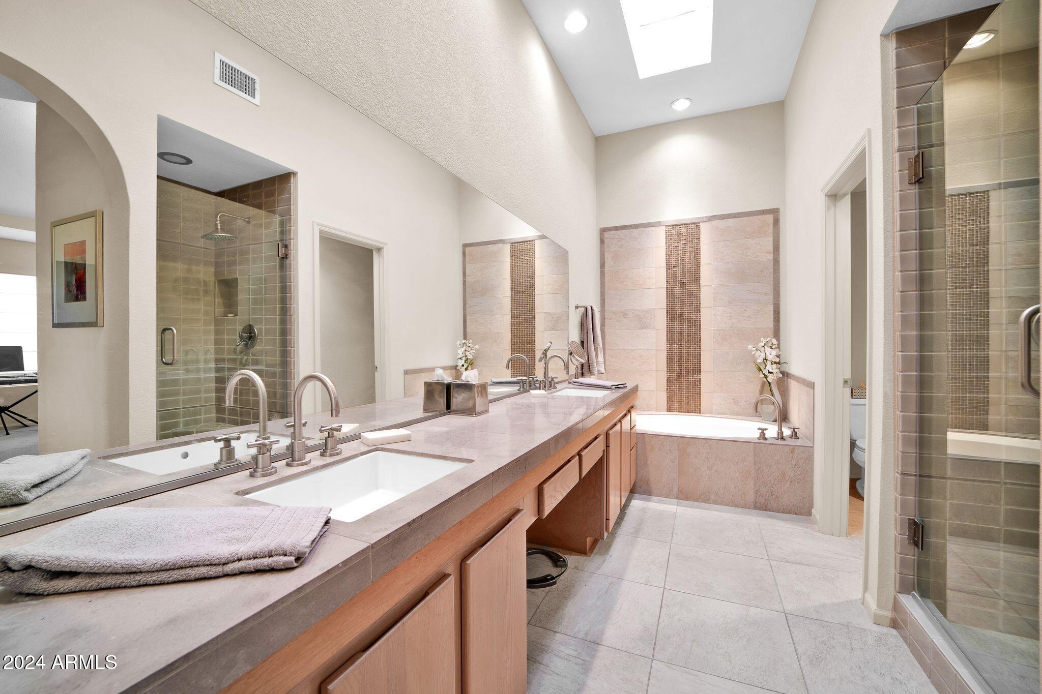7272 East Gainey Ranch Road, Unit 13 Scottsdale, AZ 85258 - Photo 19 of 29 deliverables_RZciqZk7dywmrZb0jJaP_7272_E