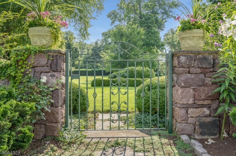 312 Hamden Road Annandale, NJ 08801 - Photo 15 of 50 a view of a garden