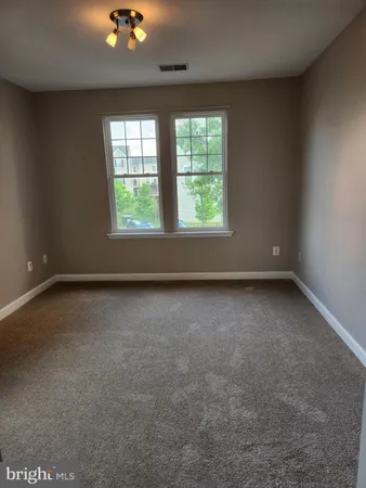$1,835 | 6185 Willow Place, Unit 206, Bealeton, VA 22712