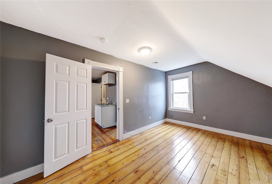 56 Felix Street Providence, RI 02908 - Photo 10 of 14