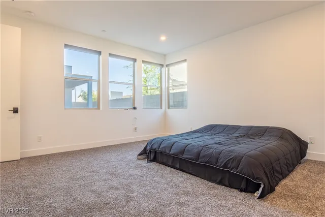 $3,525 | 3248 Waterstone Avenue, Henderson, NV 89044