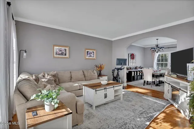 $725,000 | 26 Birch Hill Road, Clifton Park, NY 12019