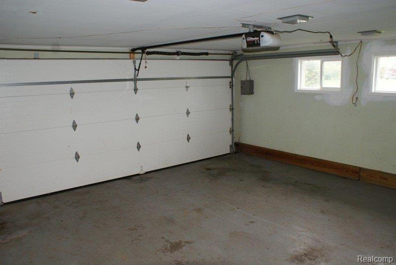 8483 East Potter Road Davison, MI 48423 - Photo 17 of 20 DSC01331