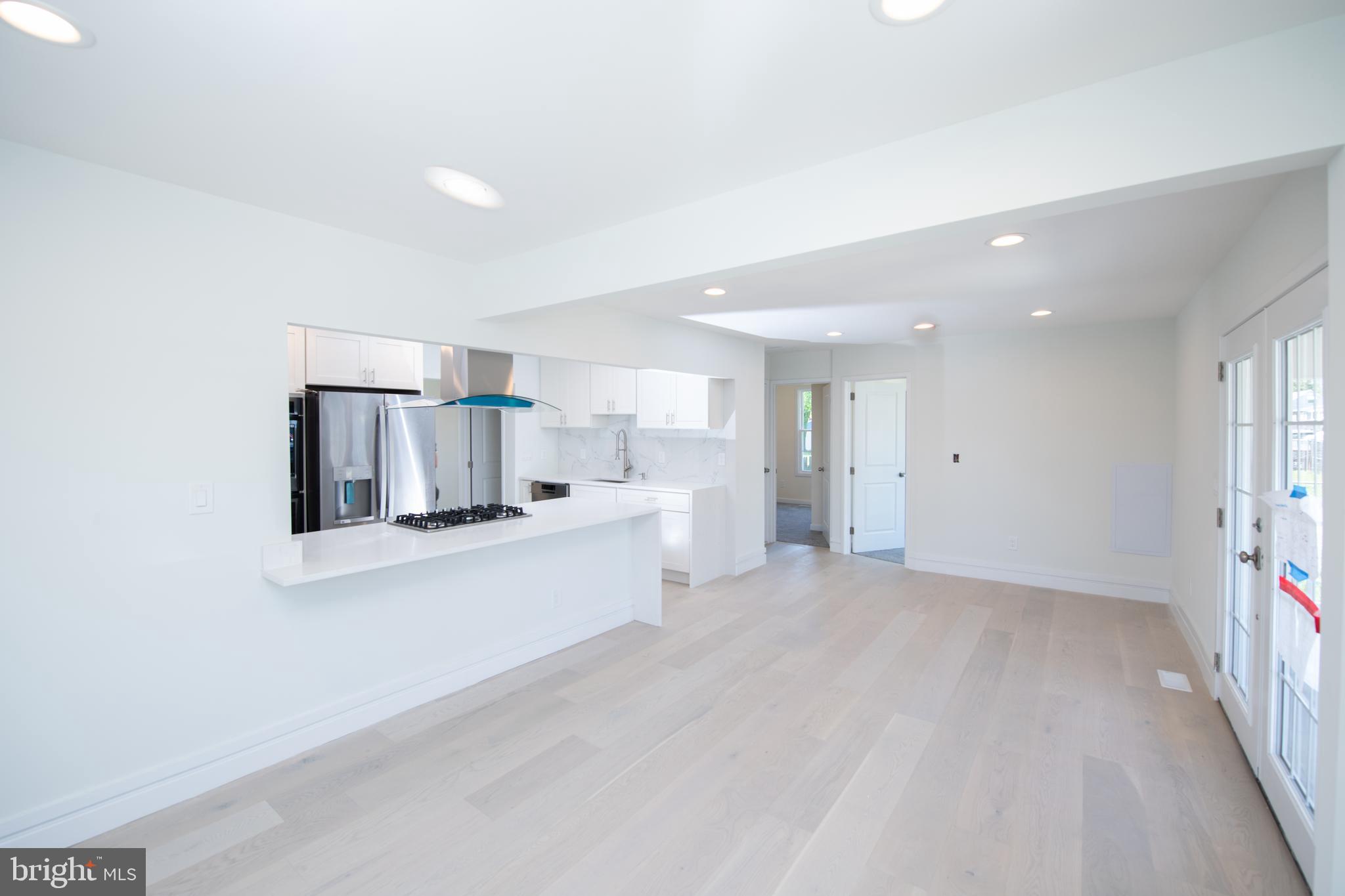 403 Cedar Hill Road Brooklyn, MD 21225 - Photo 3 of 39