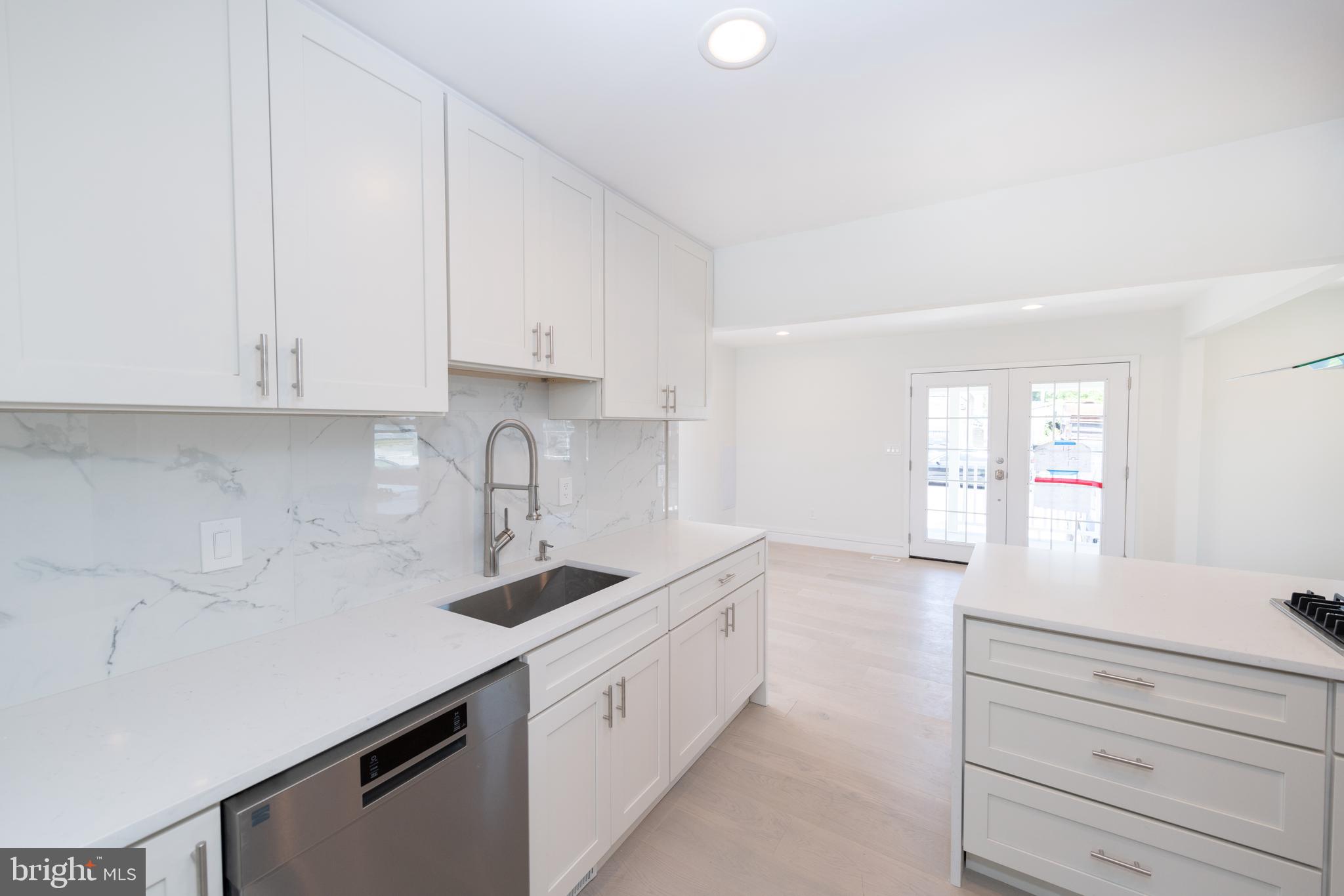 403 Cedar Hill Road Brooklyn, MD 21225 - Photo 9 of 39