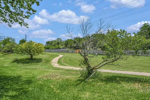 $197,500 | 11901 Swearingen Drive, Unit 4, Austin, TX 78758