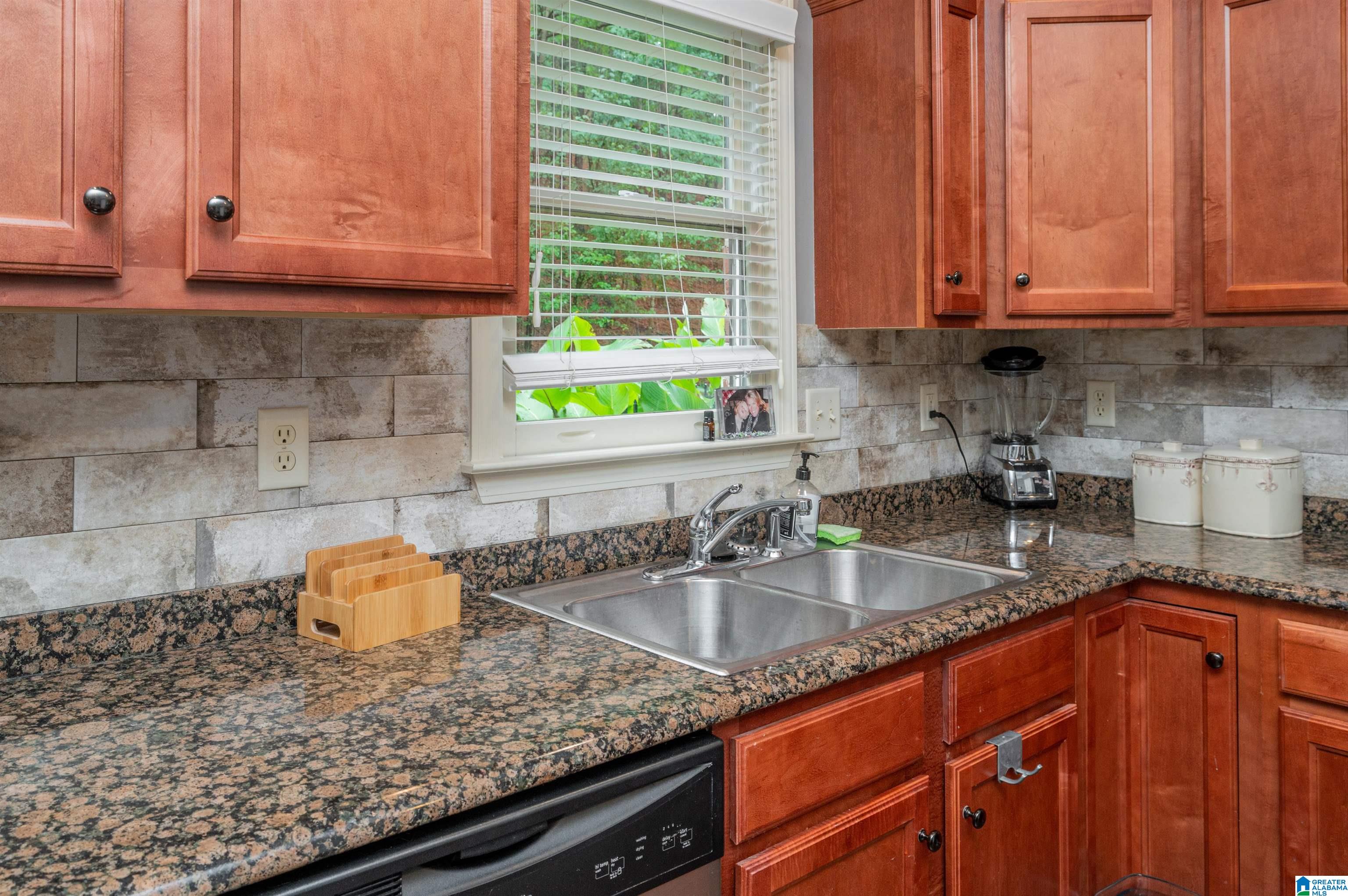 1013 Inverness Cove Way Birmingham, AL 35242 - Photo 15 of 36