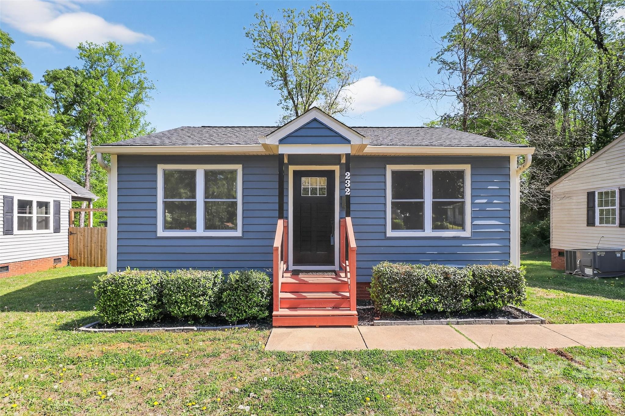 232 Avery Street Fort Mill, SC 29715 - Photo 3 of 33