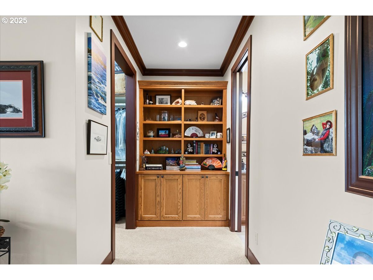 32221 Southwest Boones Bend Road Wilsonville, OR 97070 - Photo 24 of 48 Bedroom, Owner's Suite