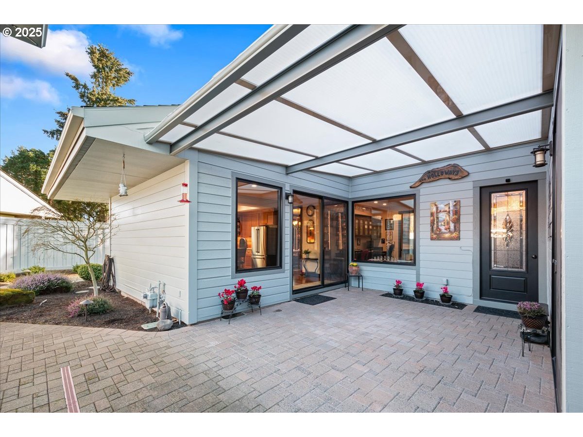 32221 Southwest Boones Bend Road Wilsonville, OR 97070 - Photo 34 of 48 Courtyard