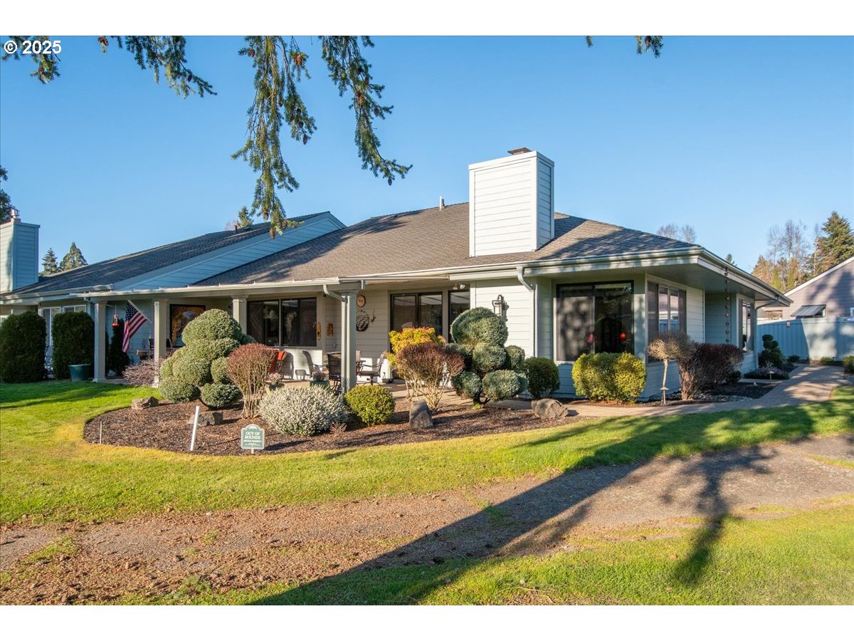 32221 Southwest Boones Bend Road Wilsonville, OR 97070 - Photo 37 of 48 Exterior