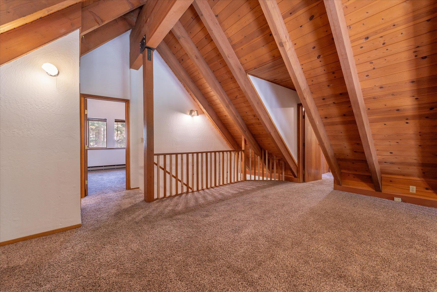 560 Old County Road Carnelian Bay, CA 96140 - Photo 14 of 23 Gallery Image 14