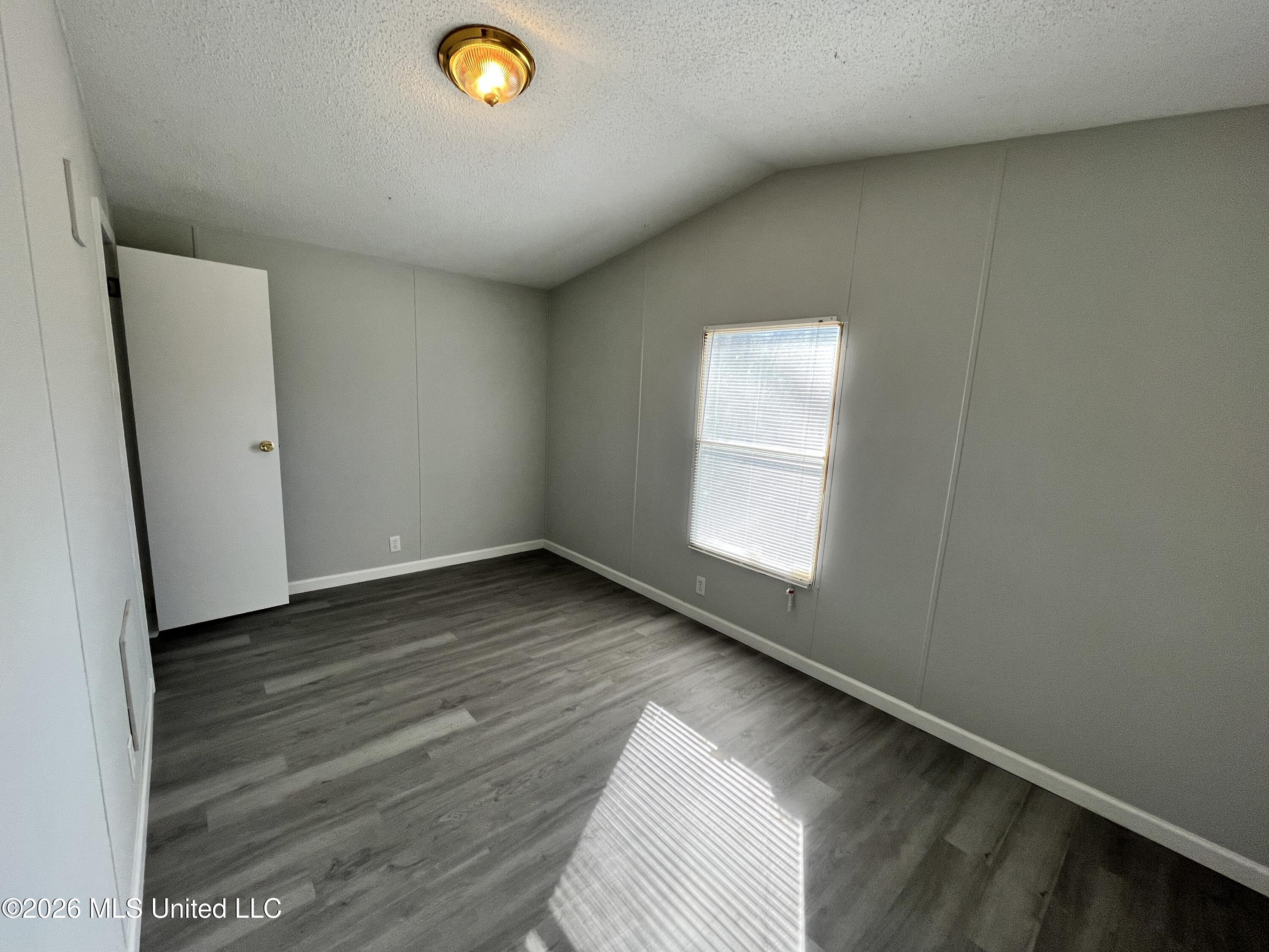 2561 Bowmantown Road Coldwater, MS 38618 - Photo 14 of 19 IMG_5647