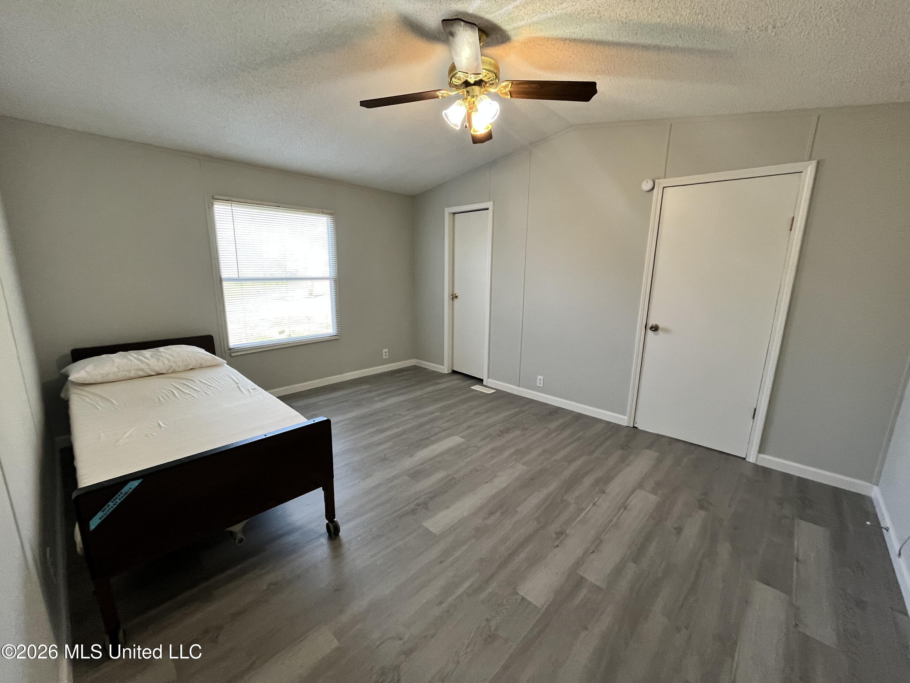 2561 Bowmantown Road Coldwater, MS 38618 - Photo 8 of 19 20260308_213118514_iOS