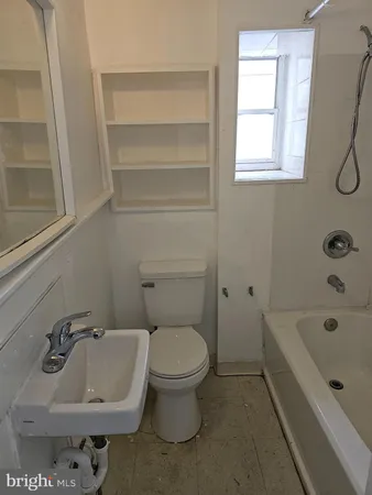 $1,500 | 43 East Silver Street, Philadelphia, PA 19134