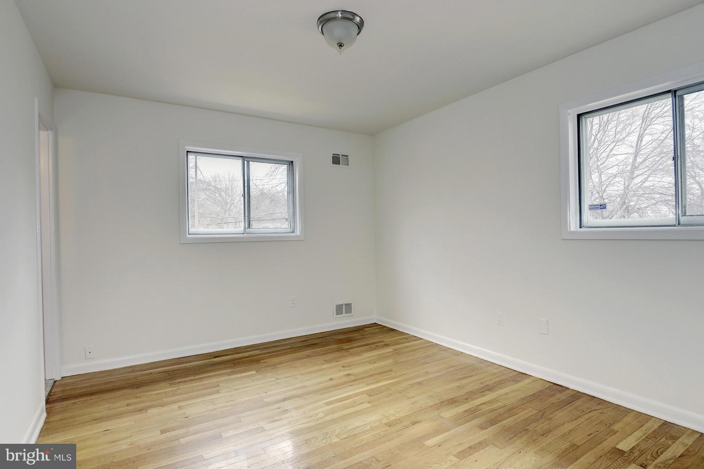 3902 Ilford Road Silver Spring, MD 20906 - Photo 20 of 26 Interior (General)