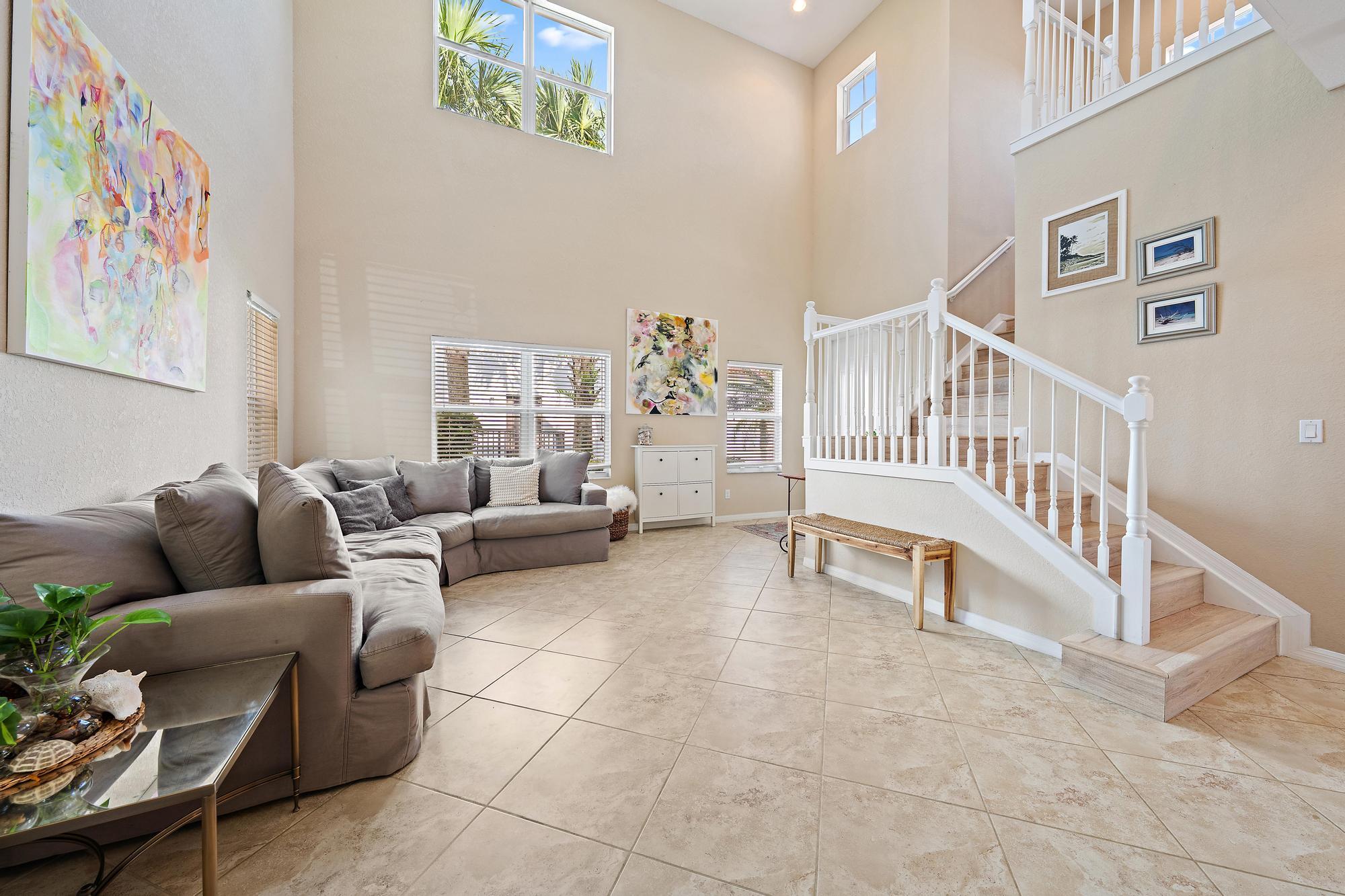 196 Behring Way Jupiter, FL 33458 - Photo 9 of 75 Living