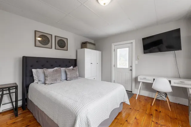 $1,850 | 792 Grove Street, Unit 1, Manchester, NH 03103