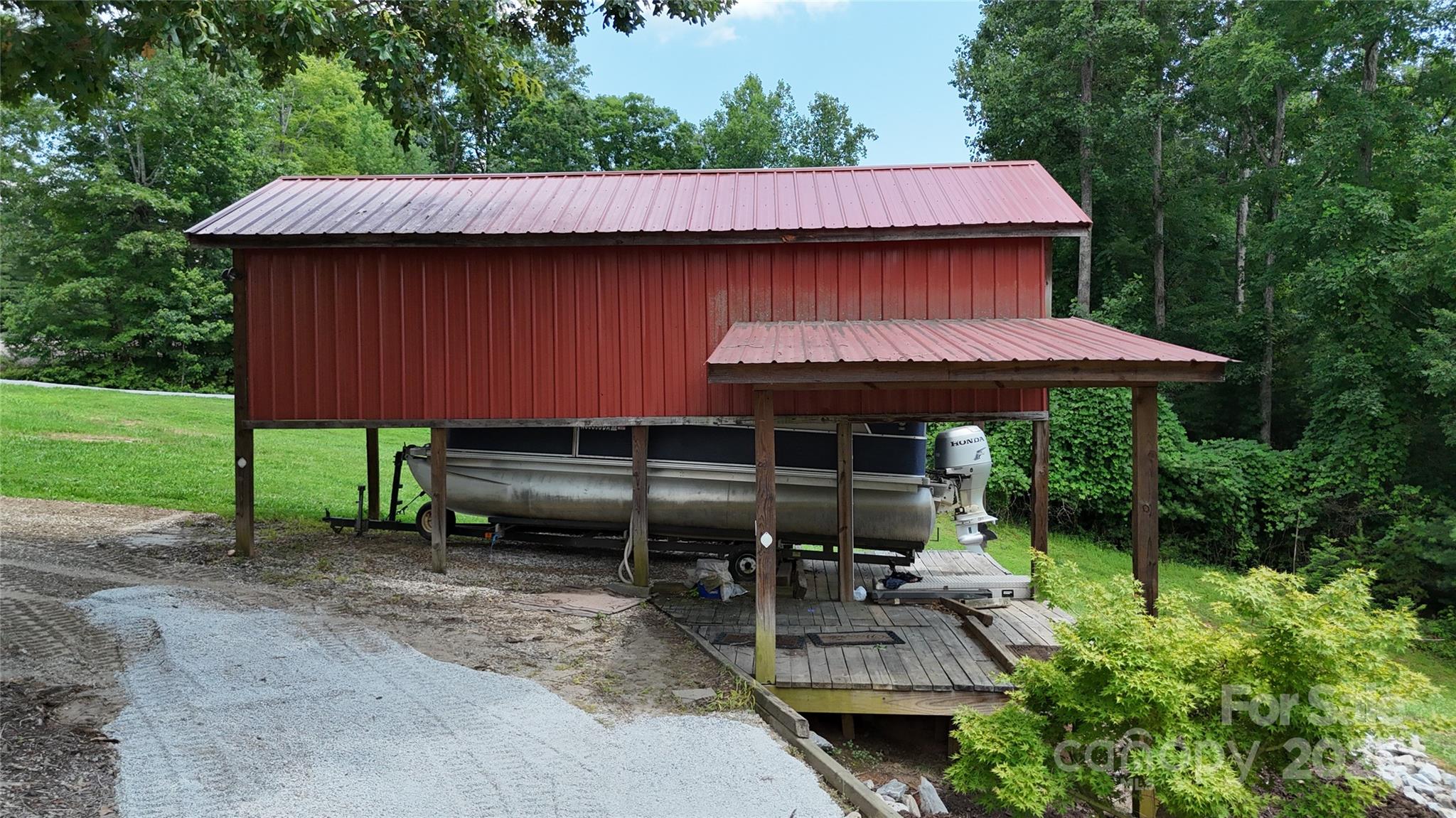 37 Bream Loop Marion, NC 28752 - Photo 5 of 22