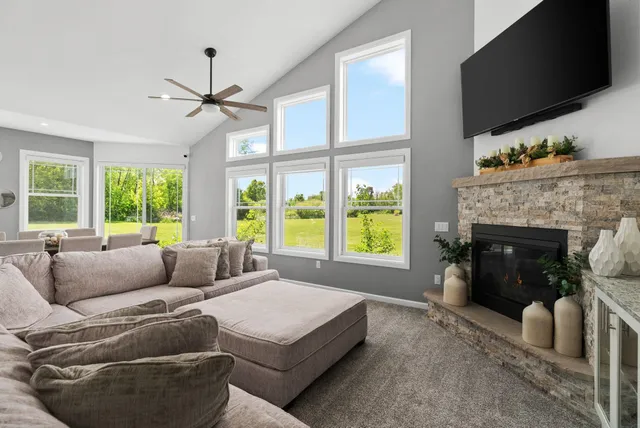 $699,900 | 4307 Bellgrove Lane, Madison, WI 53704