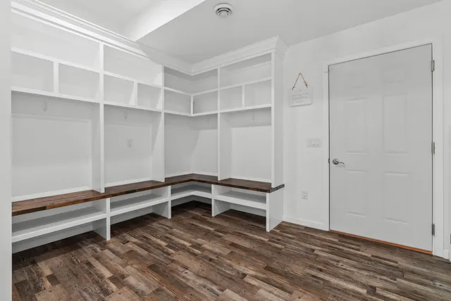 $699,900 | 4307 Bellgrove Lane, Madison, WI 53704