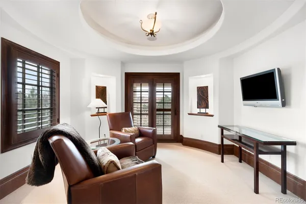 $2,750,000 | 7680 East 6th Avenue, Denver, CO 80230