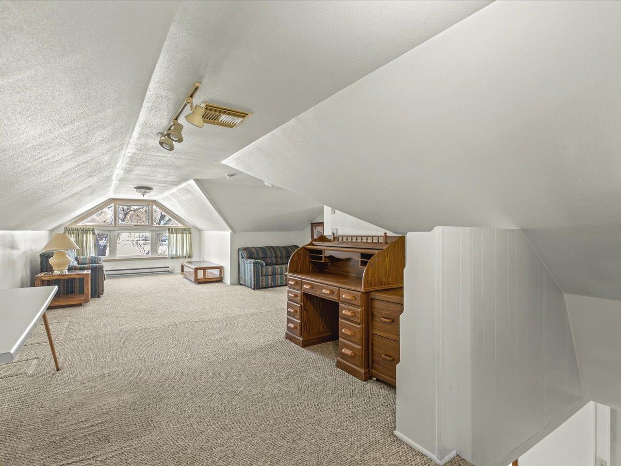 5165 Browns Beach Road Rockford, IL 61103 - Photo 37 of 72