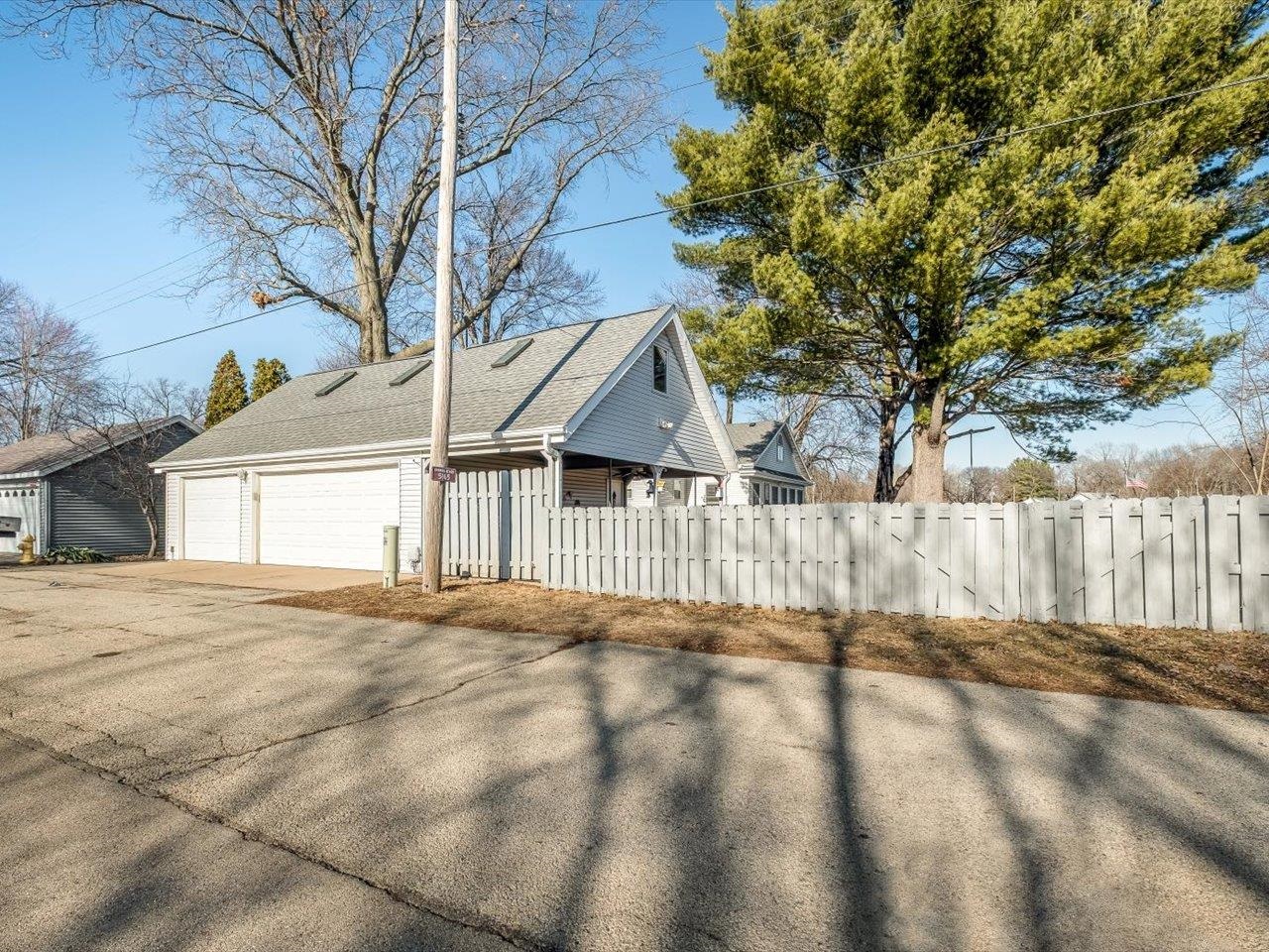 5165 Browns Beach Road Rockford, IL 61103 - Photo 59 of 72