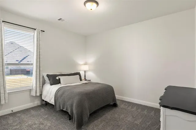 $638,000 | 241 Crosswind Drive, Waxahachie, TX 75167