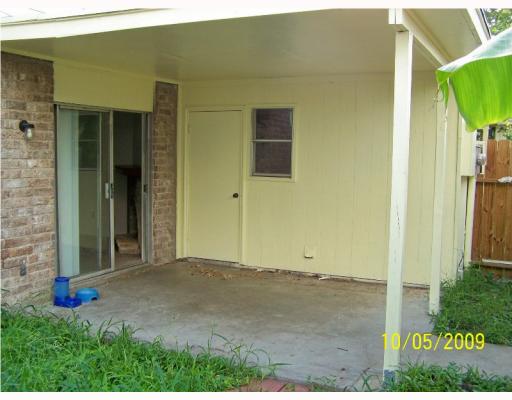 5013 Meandering Lane, Unit B Corpus Christi, TX 78413 - Photo 6 of 10