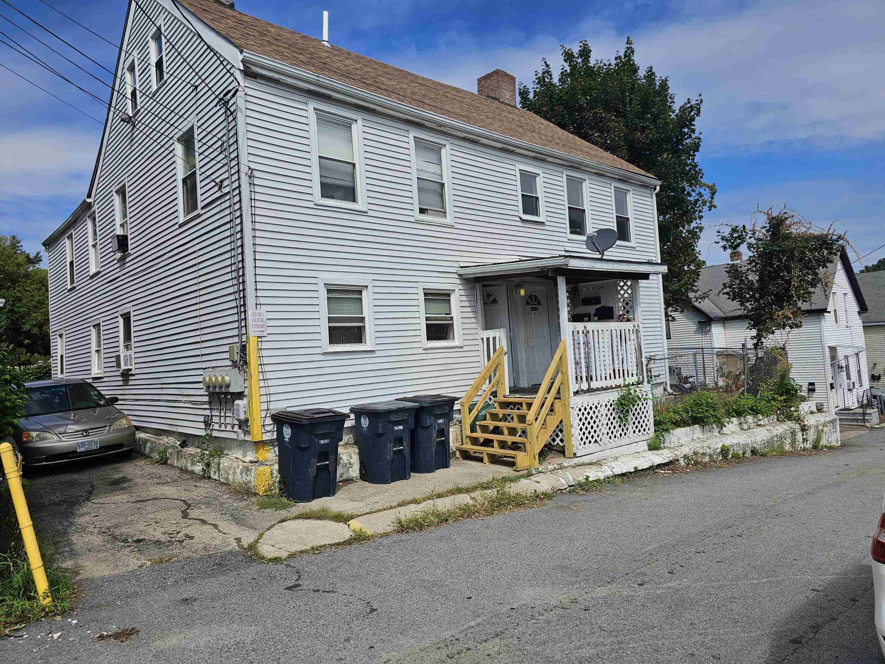 8 Jackson Street Nashua, NH 03060 - Photo 1 of 16 Gallery Image 1