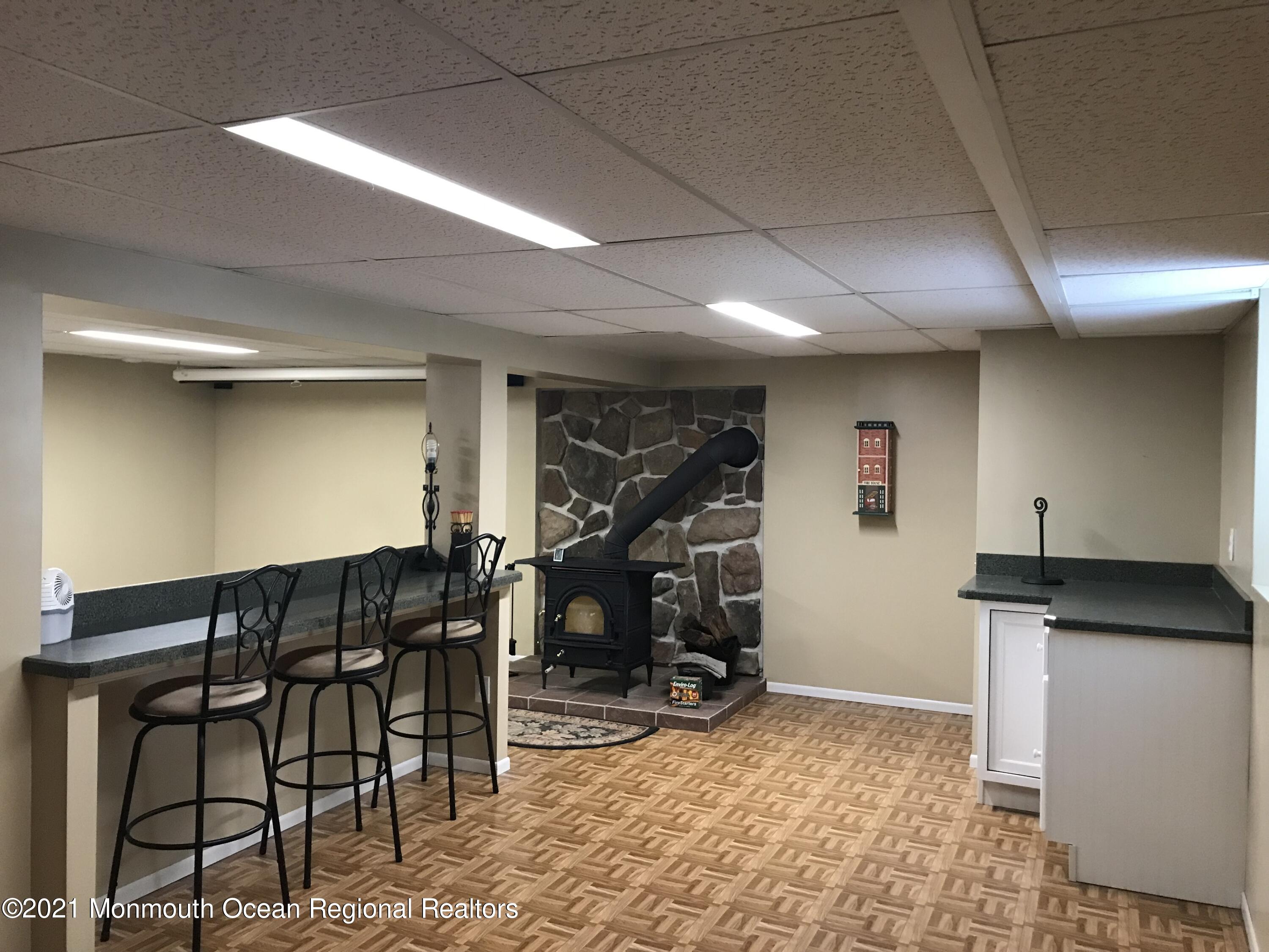 21 Kuzyk Road Cream Ridge, NJ 08514 - Photo 42 of 45 a view of a room with gym equipment