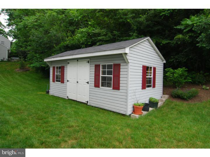 1 Archer Lane Reading, PA 19607 - Photo 5 of 17