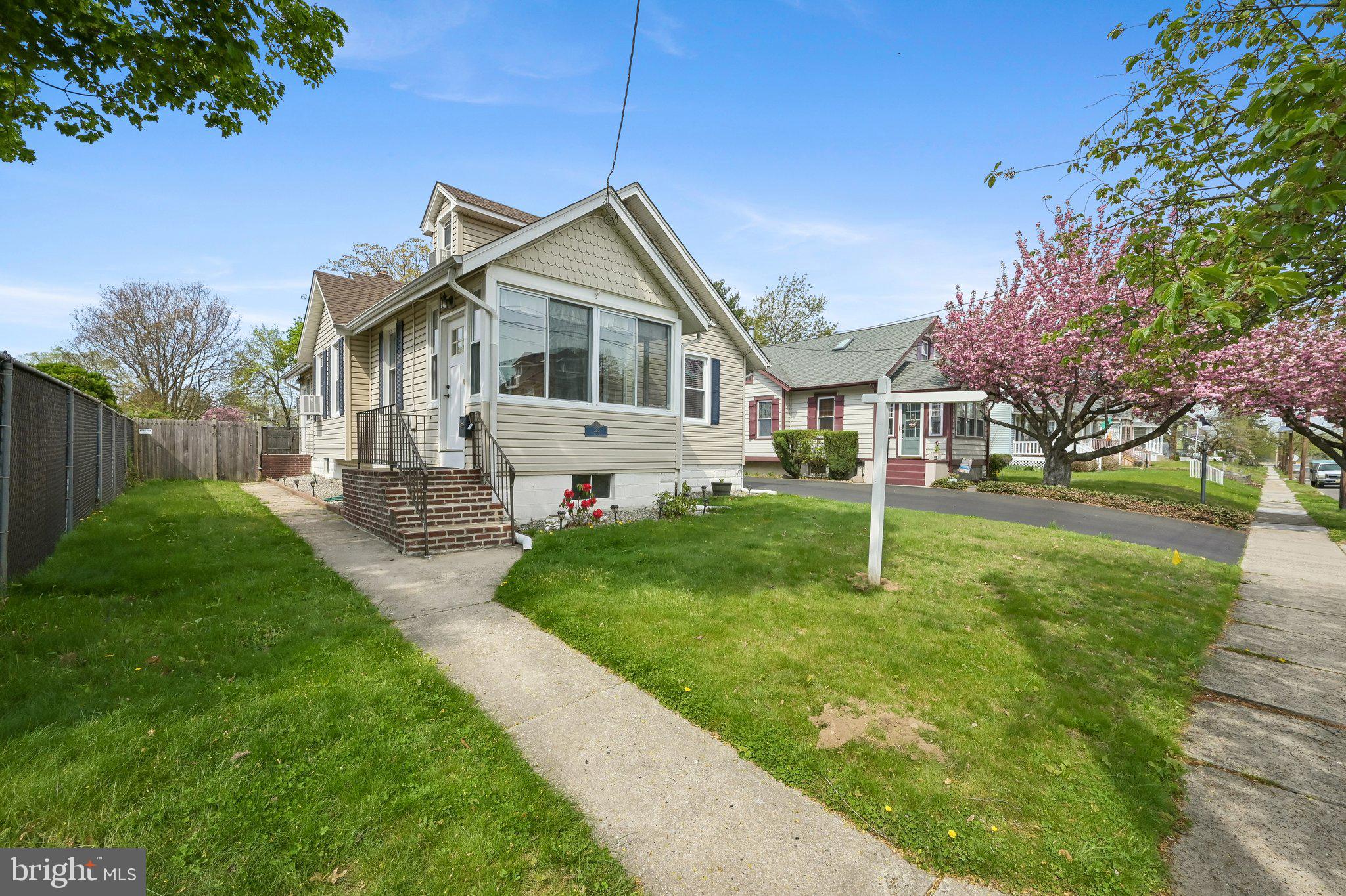 323 Maple Avenue Delanco, NJ 08075 - Photo 2 of 24 Gallery Image 2