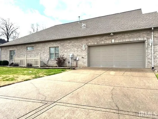 $339,900 | 2901 Betsy Court, Evansville, IN 47720