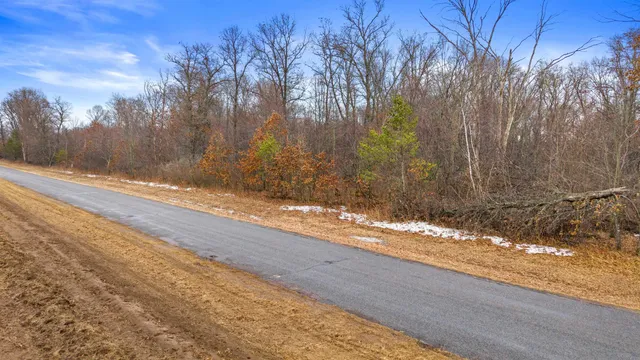 $42,950 | Lot 44 10th, Necedah, WI 54646