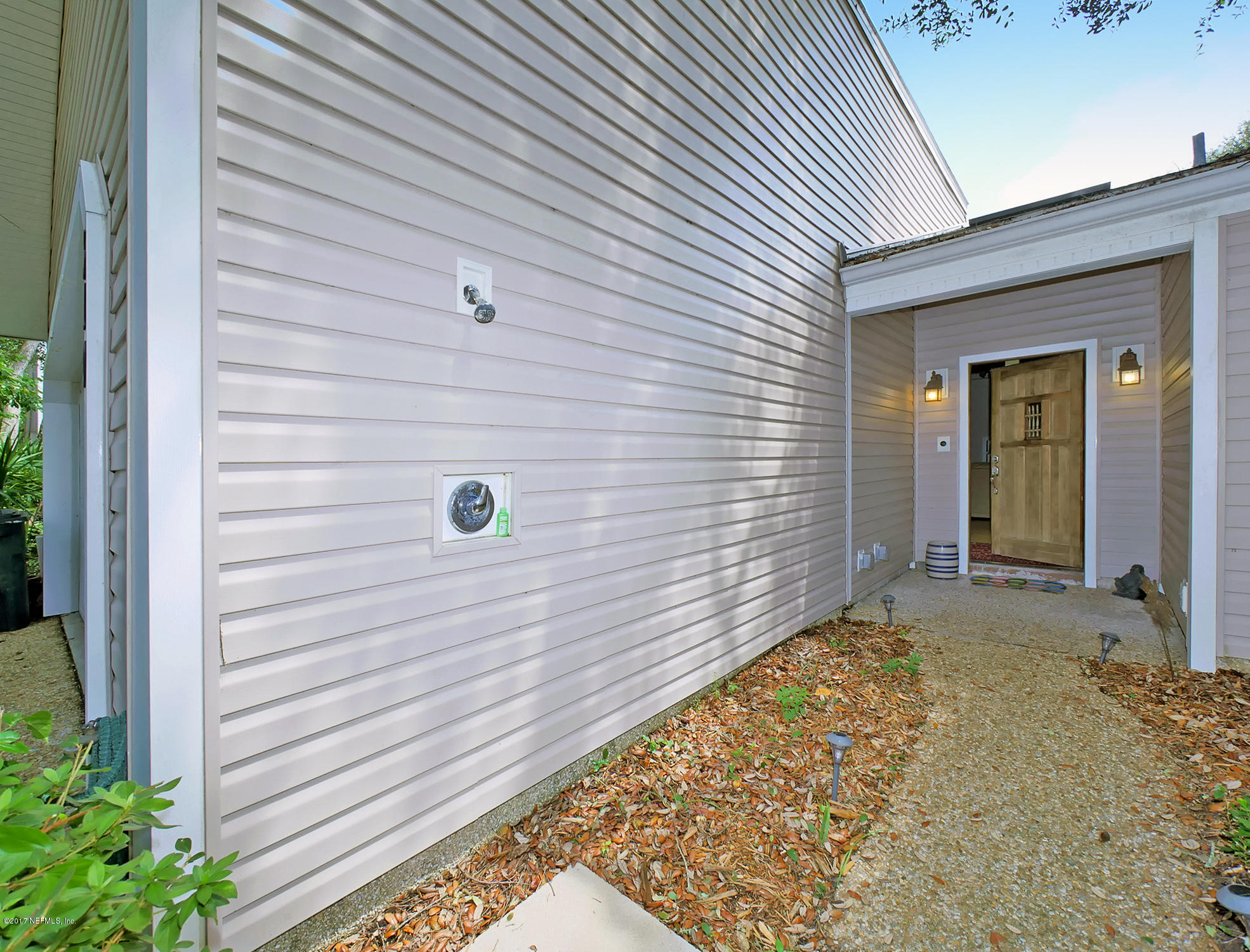 310 20th Street Atlantic Beach, FL 32233 - Photo 2 of 31 Outdoor Shower