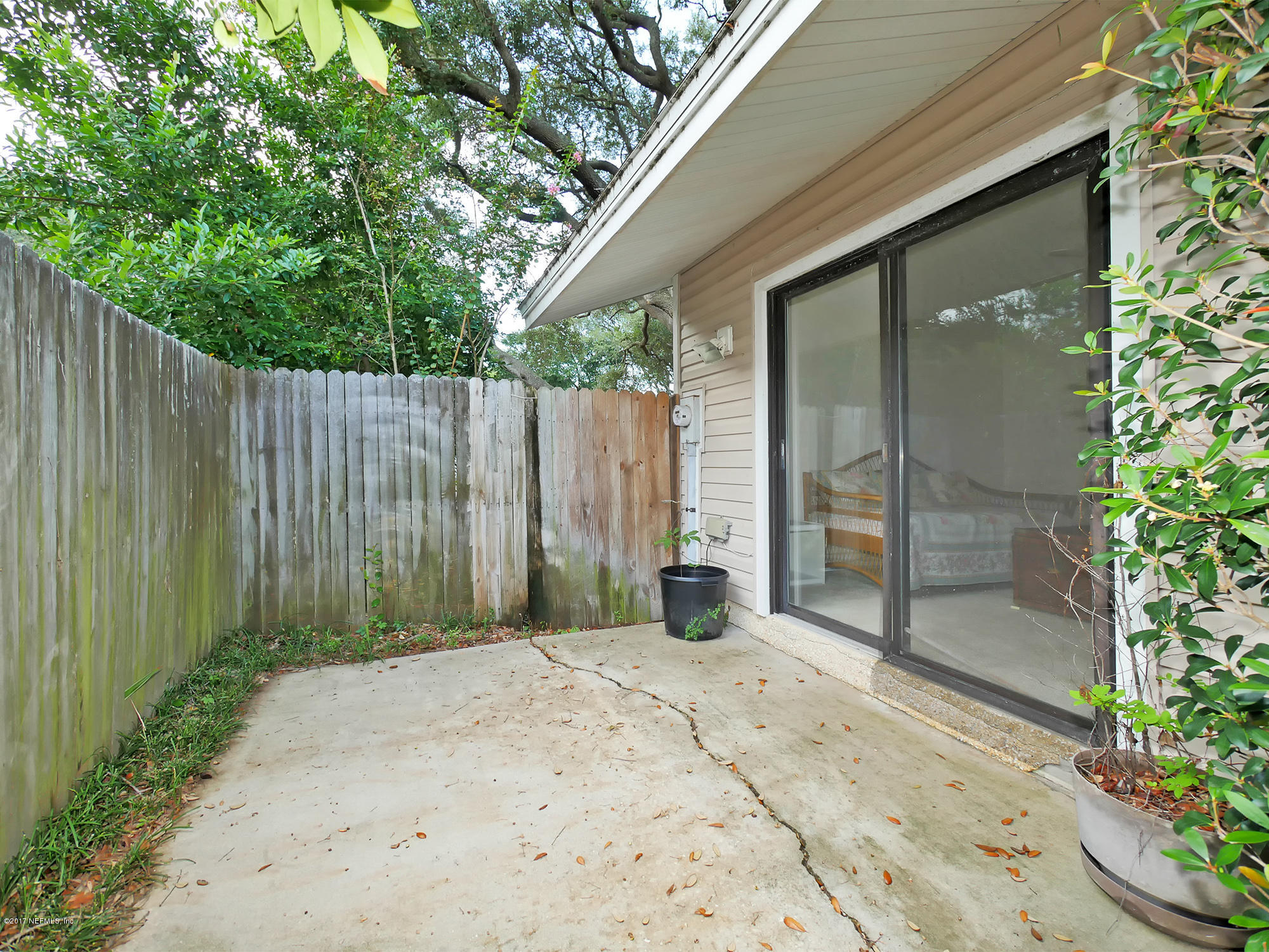 310 20th Street Atlantic Beach, FL 32233 - Photo 21 of 31 Fenced and private