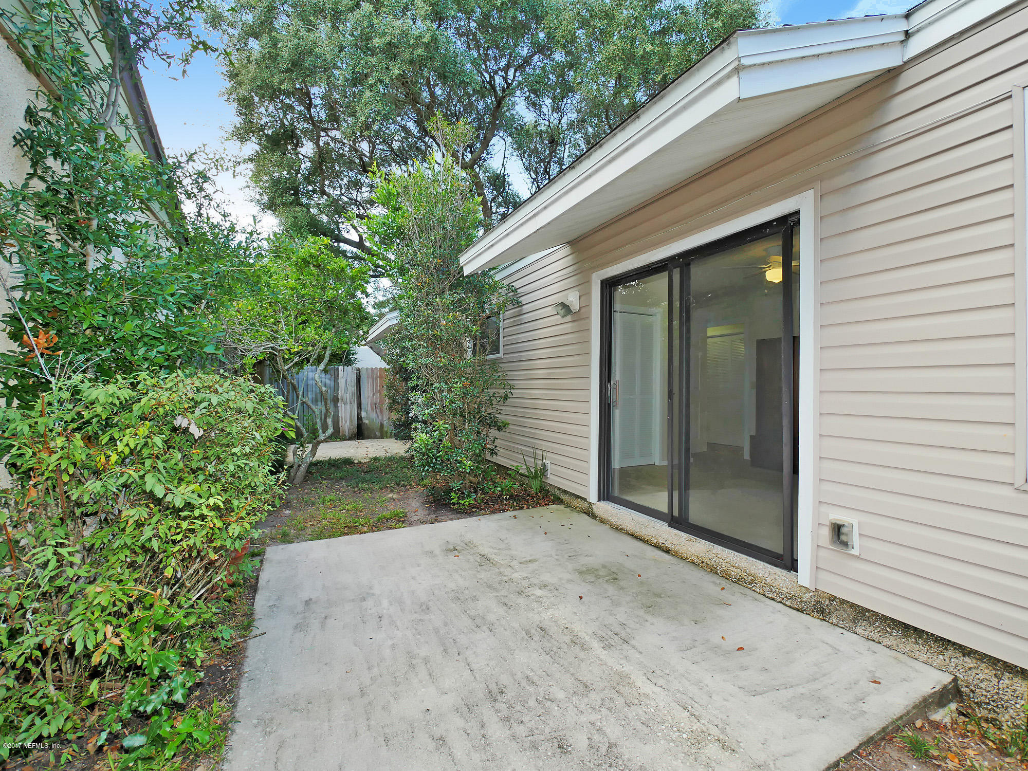 310 20th Street Atlantic Beach, FL 32233 - Photo 26 of 31 Patio for BR#3