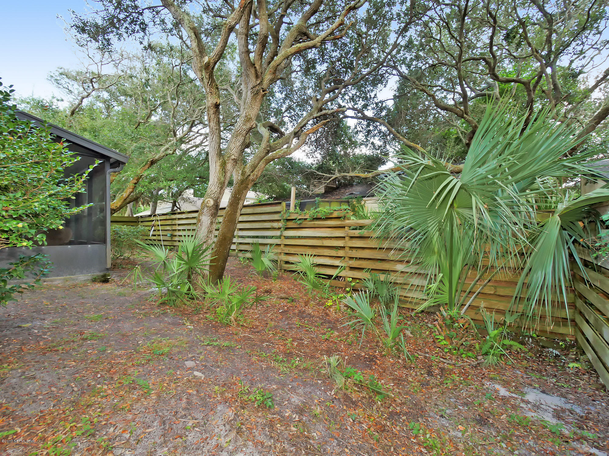 310 20th Street Atlantic Beach, FL 32233 - Photo 30 of 31 Room for a garden.