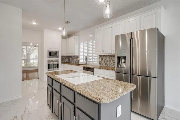 $4,650 | 4201 Fair Oaks Drive, Grapevine, TX 76051