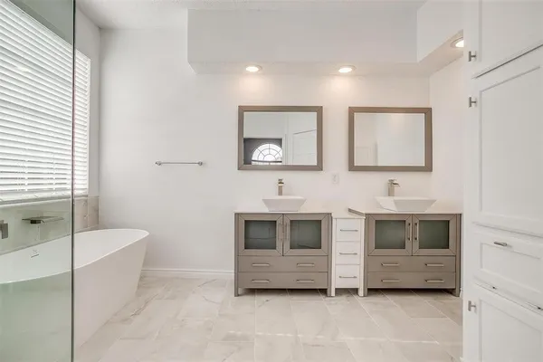 $4,650 | 4201 Fair Oaks Drive, Grapevine, TX 76051