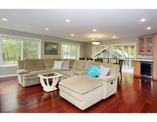 7 High Ridge Road Southborough, MA 01772 - Photo 8 of 30 Gallery Image 8
