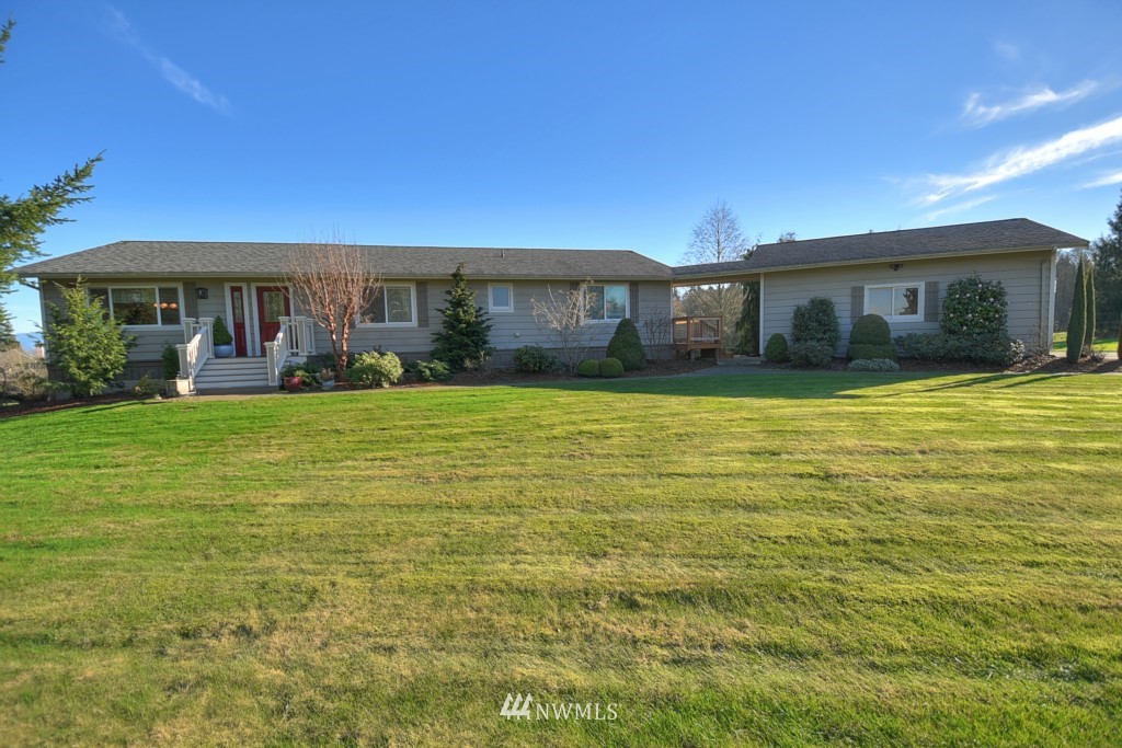 821 H Street Road Lynden, WA 98264 - Photo 1 of 25 Gallery Image 1