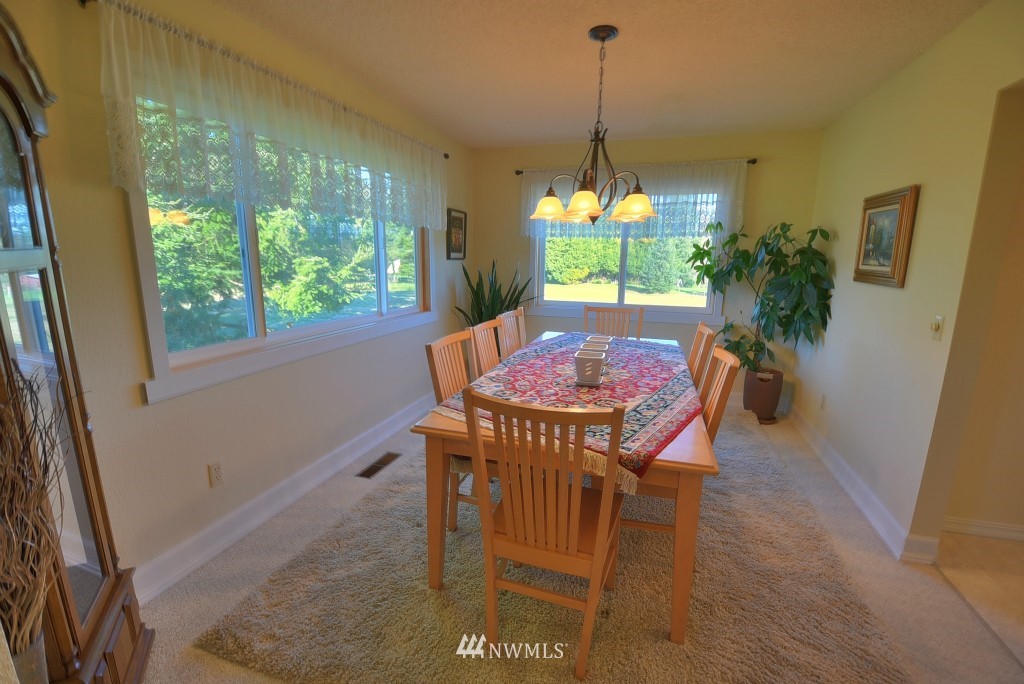 821 H Street Road Lynden, WA 98264 - Photo 11 of 25 Gallery Image 11