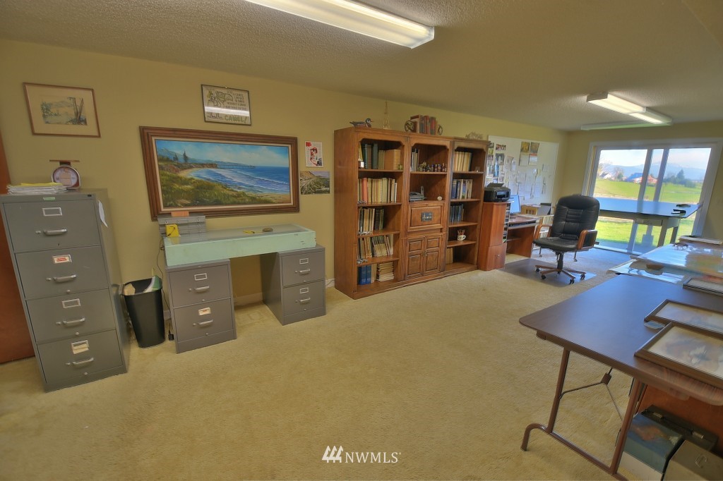821 H Street Road Lynden, WA 98264 - Photo 13 of 25 Gallery Image 13