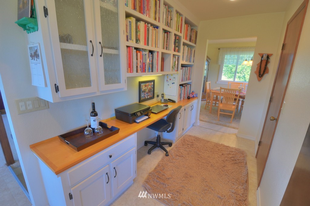 821 H Street Road Lynden, WA 98264 - Photo 10 of 25 Gallery Image 10
