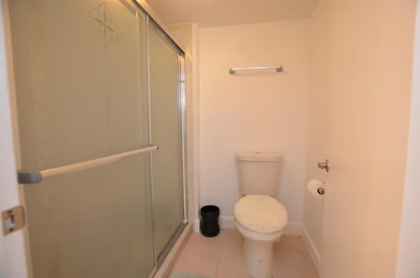 $2,100 | 6649 Somerset Drive, Unit 102, Boca Raton, FL 33433