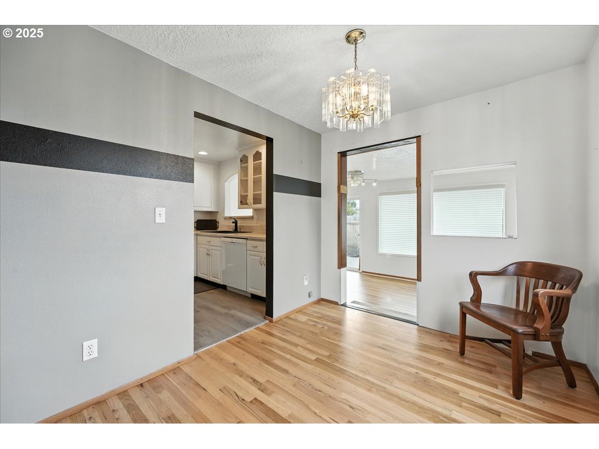 1610 Thompson Road Woodburn, OR 97071 - Photo 10 of 42 Gallery Image 10